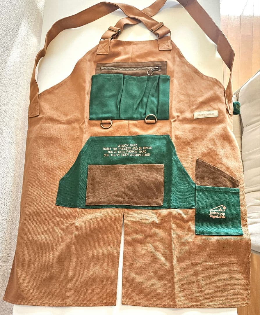 Workin' hard エプロン 藤井風グッズ - メルカリ