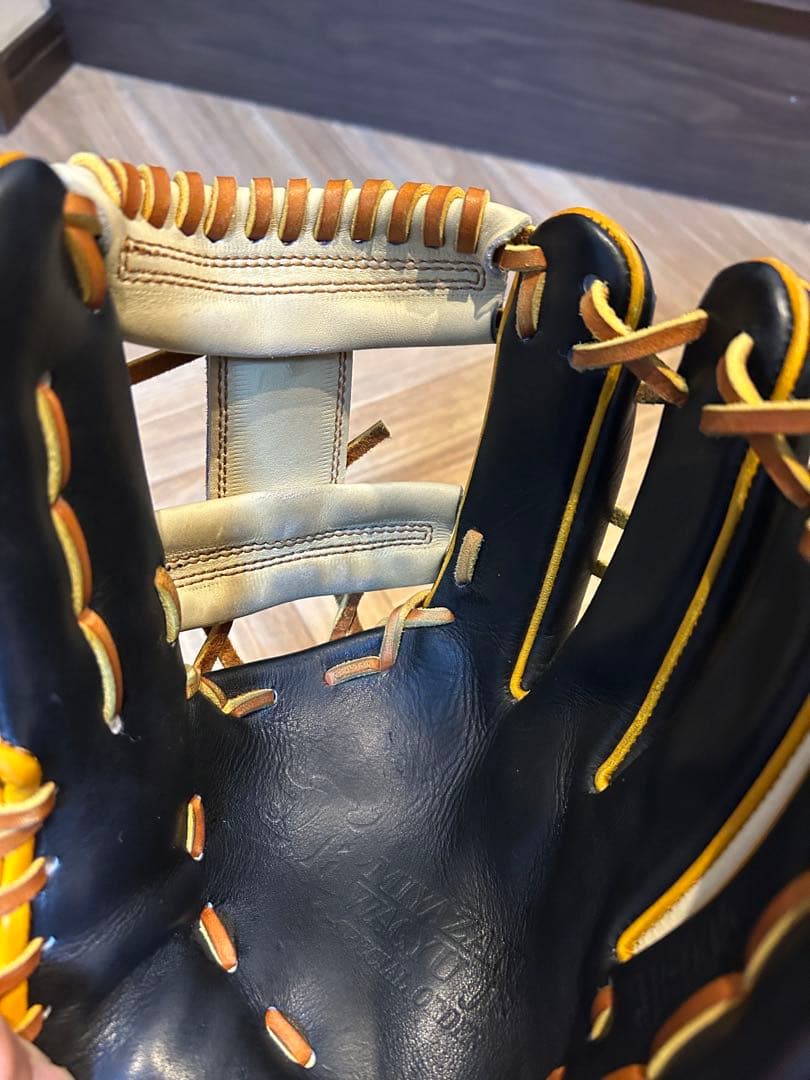 《最終値下げ》和牛JBオーダグローブ　硬式用