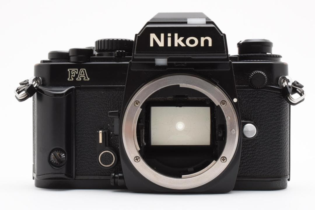#324★良品★Nikon FA ボディ Amazon.com : Black Nikon FA film camera; body only, no lens : Slr