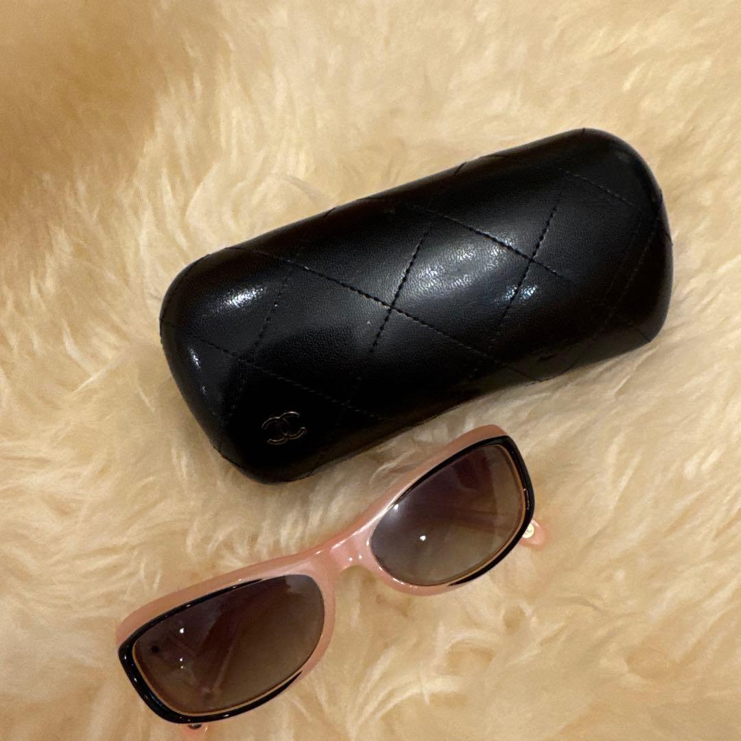 Chanel ピンク サングラス ケース付き - メルカリ