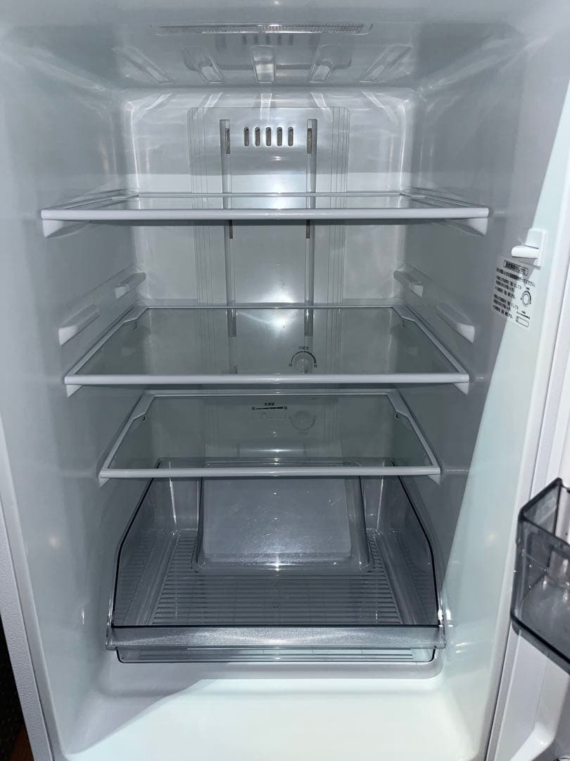 美品2020年製造⭐︎神奈川県民特典⭐︎東芝2ドア冷蔵庫 - メルカリ