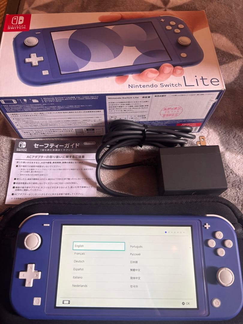 Nintendo Switch Lite ブルー 本体 美品 ポーチ付き Nintendo Switch Lite ブルー&ポーチ 新品 近藤様限定｜Yahoo!フリマ