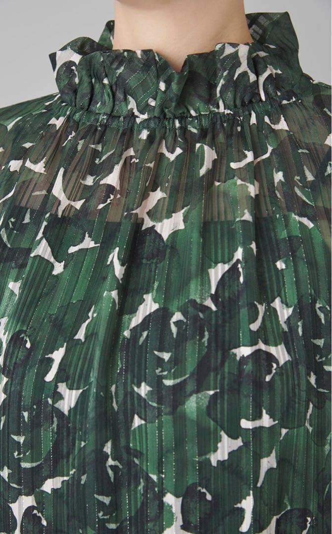 theory luxe 25AW 透け感 スタンドカラーブラウス 被りタイプ - メルカリ