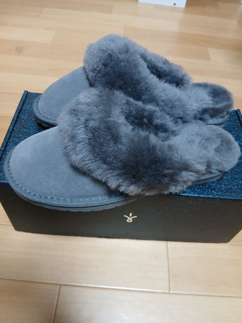EMU Australia Jolie Teddyシープスキンムートンスリッパ - メルカリ