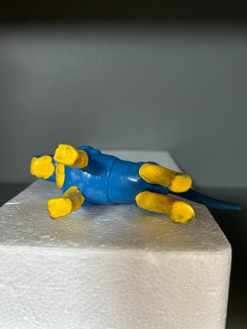 ブレンダーロボット犬ソフビ新造人間キャシャーンブルマァク