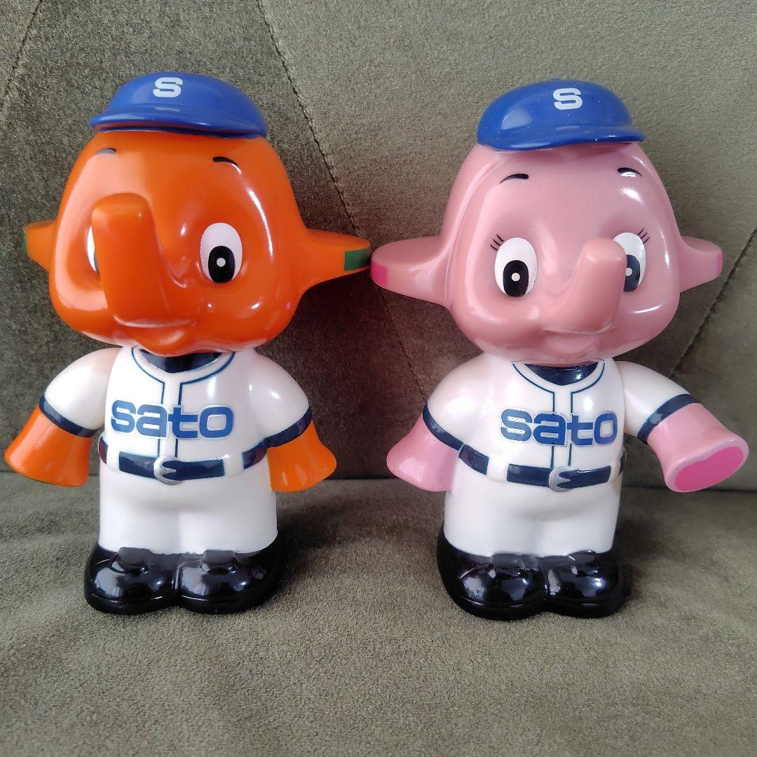 サトちゃん サトコちゃん貯金箱フィギュア 2体セット - メルカリ