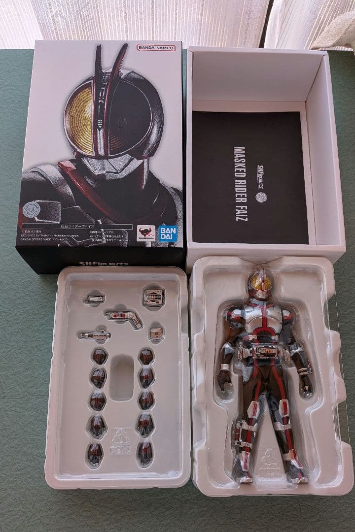 真骨彫 仮面ライダー555 & ホースオルフェノク 仮面ライダー555』ホースオルフェノクが「S.H.Figuarts（真骨彫製法