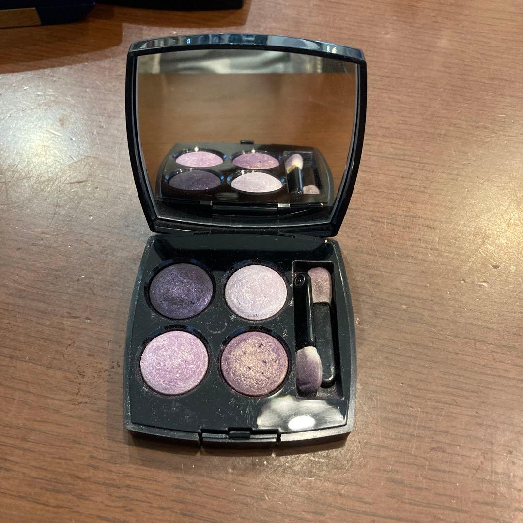Chanel アイシャドウパレット 紫系 4色 - メルカリ
