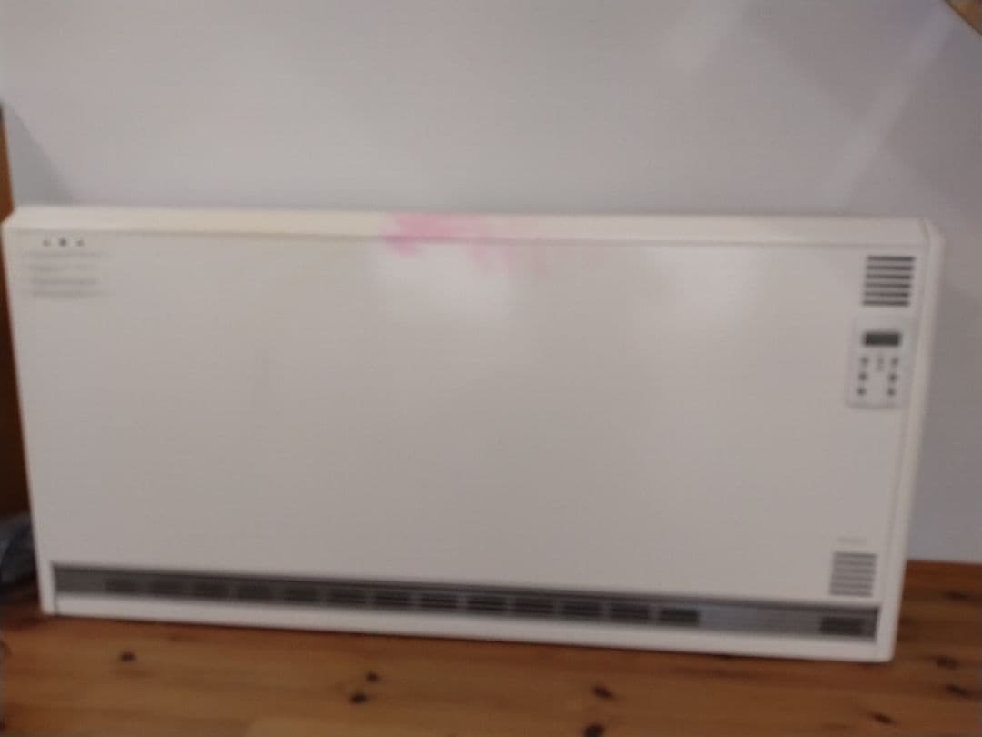 Dimplexユニデール 蓄熱暖房機 引き取り限定 - メルカリ