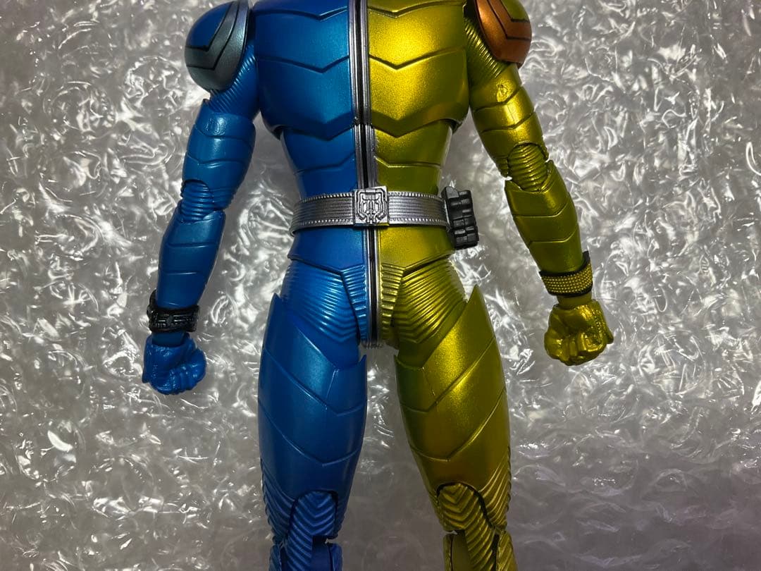 【中古品】S.H.Figuarts 真骨頂 仮面ライダーWルナトリガー 風都探偵