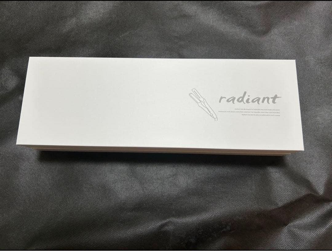 【新品•未開封】リニューアル白箱　ラディアント　ストレートヘアアイロン 28mm 新品•未開封】リニューアル白箱 ラディアント ストレートヘアアイロン