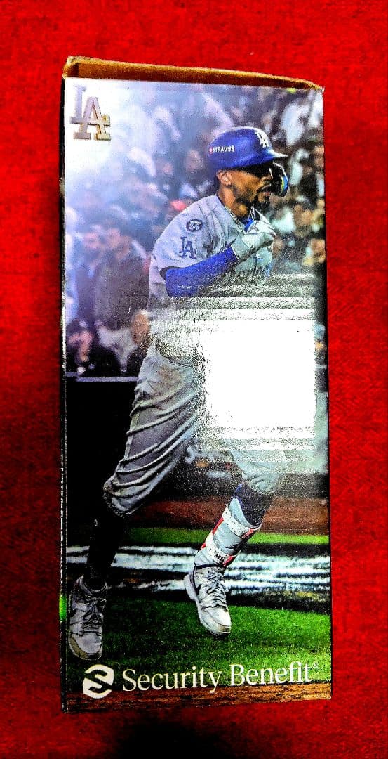 ムーキー・ベッツ ボブルヘッド フィギュア＆缶バッジ 2025.5.13限定