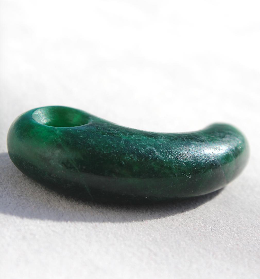 ［濃緑&透明感］古墳期 硬玉翡翠 勾玉 14.4g 出土品 / 糸魚川翡翠