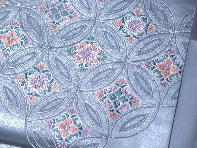 織りの九寸名古屋帯（花菱古典文）薄くキラリと 正絹美品 - メルカリ