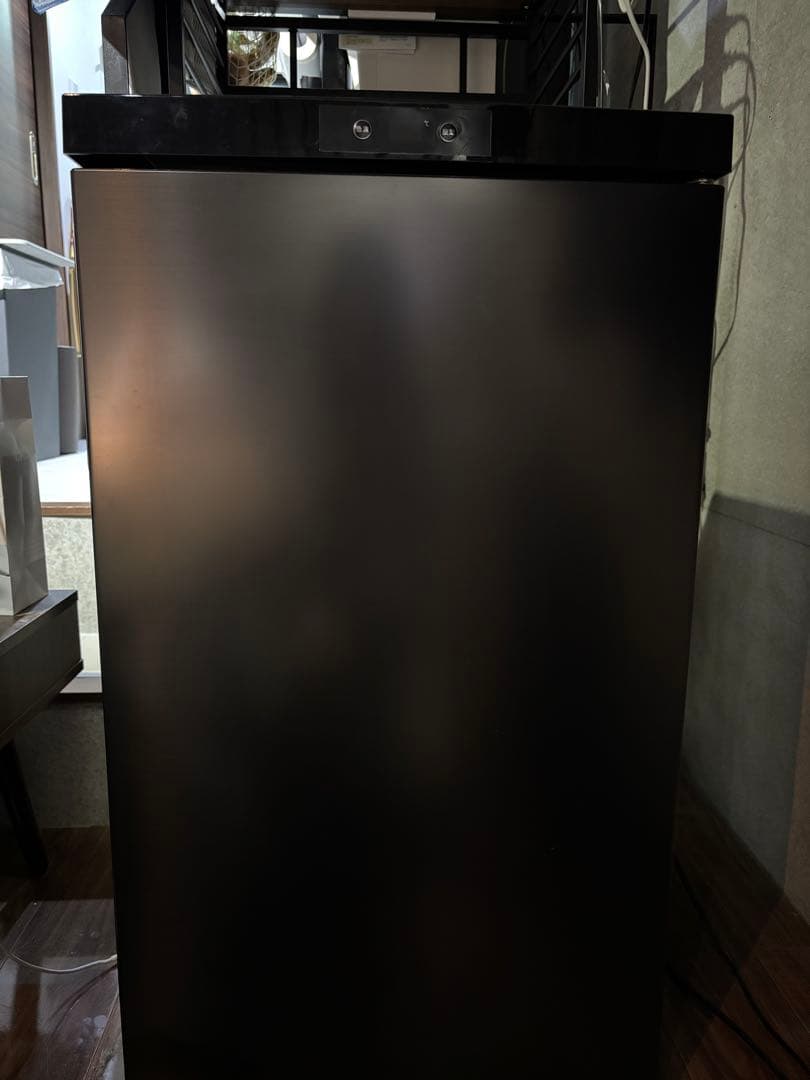 MAXZEN 64L ブラック冷凍庫 2台目におすすめ】便利な前面タッチ式操作パネルと最高水準の冷却機能