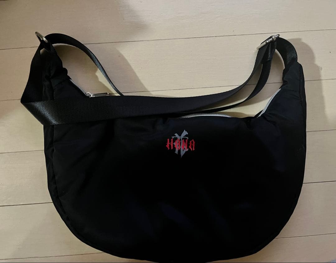ヘ*ポ様 HANA ロゴラウンドバッグ HANA ロゴラウンドバック - メルカリ