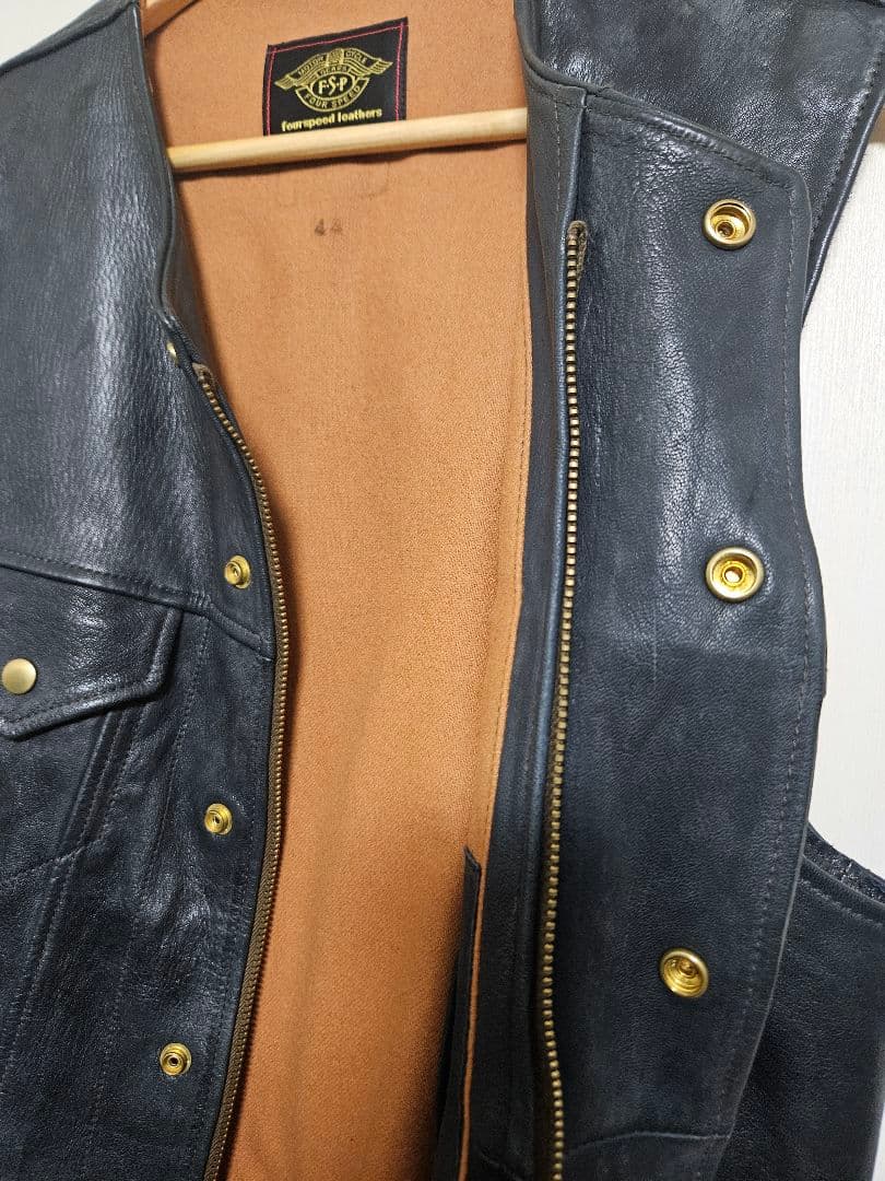トムさん専用【値下げ】Four Speed 鹿革 レザー ベスト サイズ44