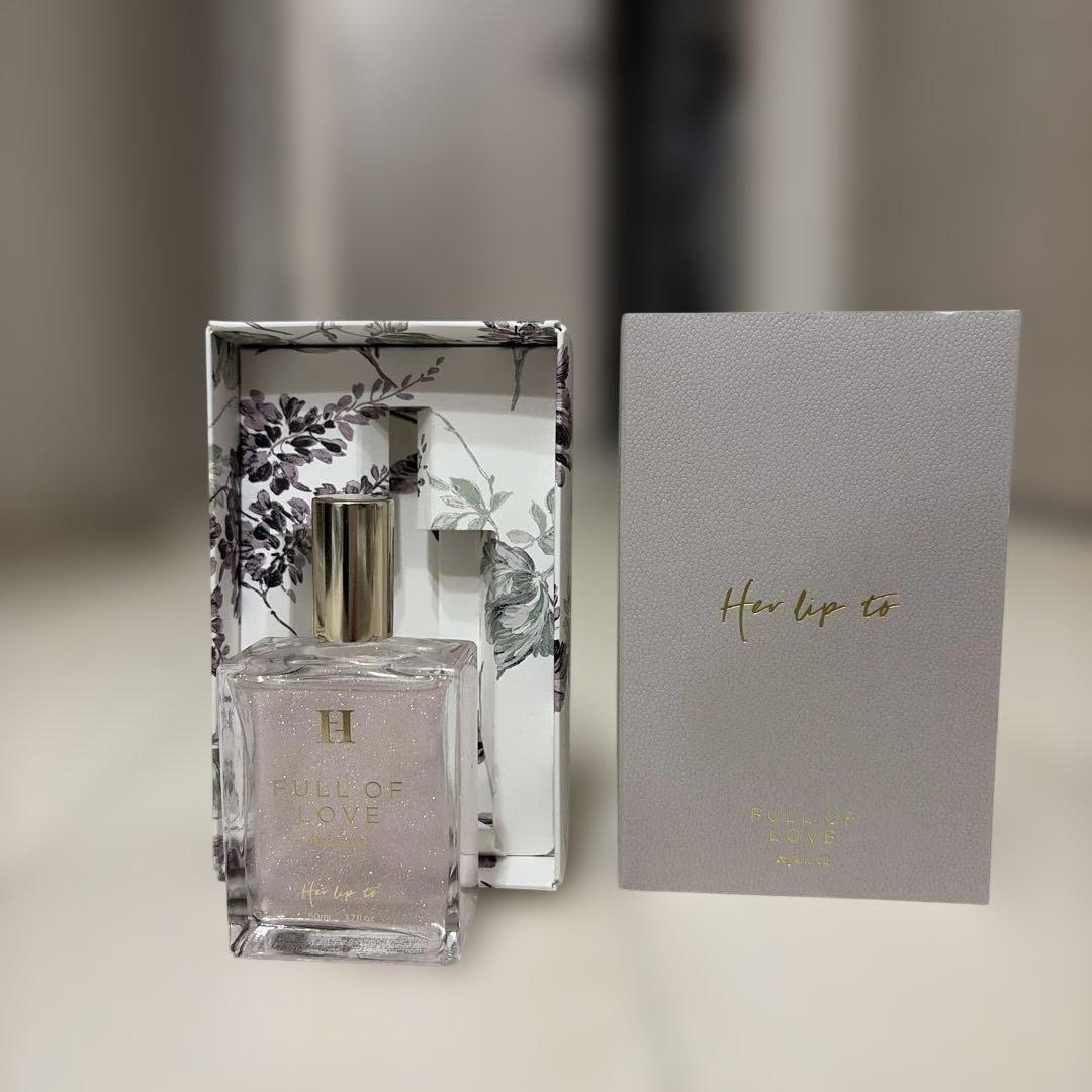 Her lip to Perfume Oil Full of Love - メルカリ