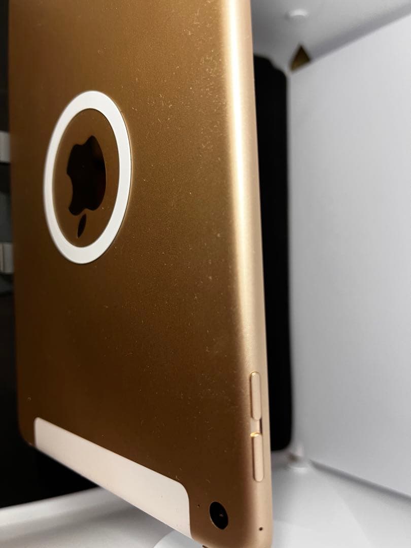 iPad mini4 64GB ゴールド セルラーモデル バッテリー劣化