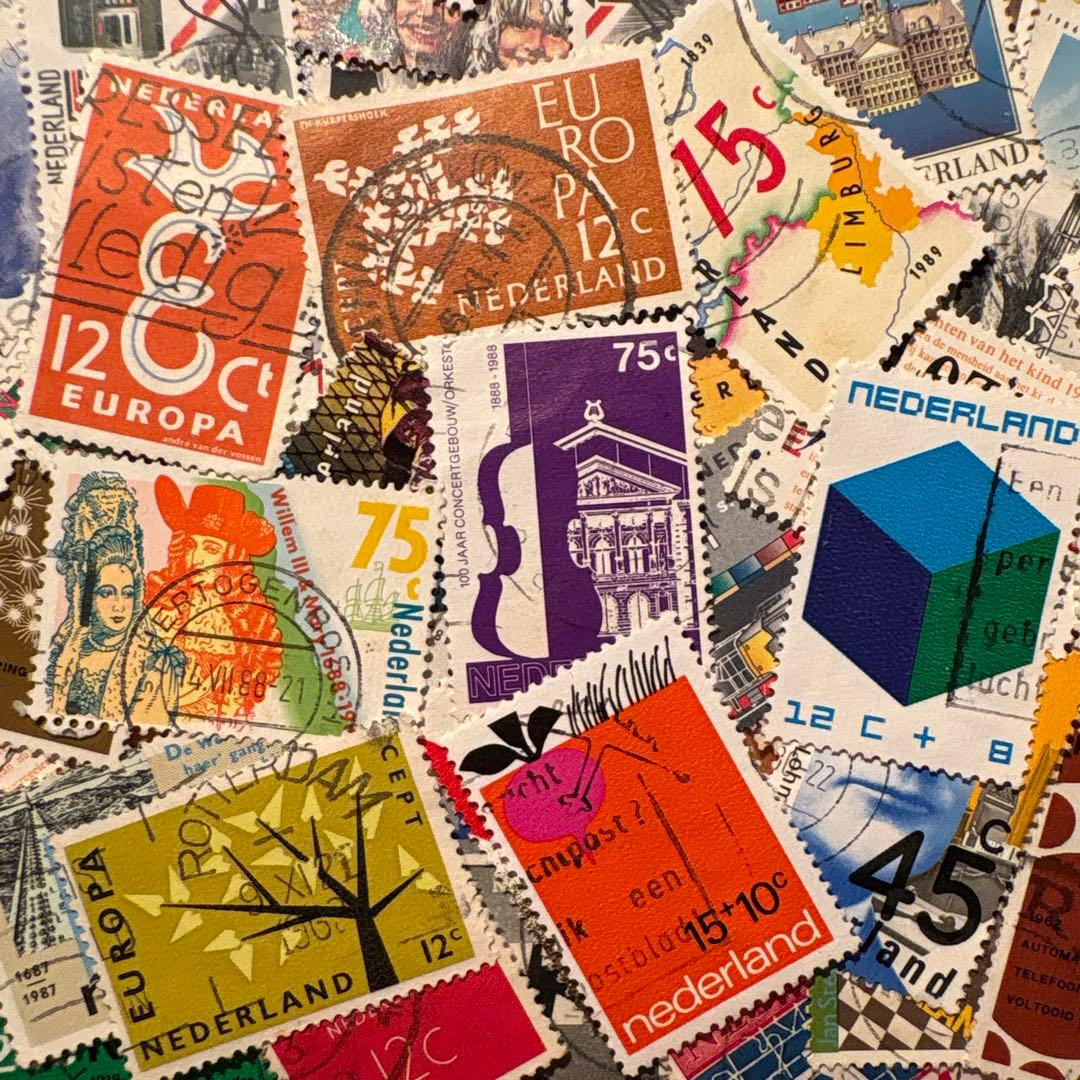 おしゃれな外国切手 オランダ カラフル 50枚 海外切手 紙もの 古切手