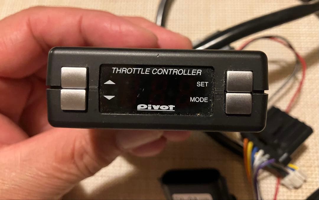 ひろ　Pivot 3ドライブ　コンパクト　スロットルコントローラー VW Amazon | PIVOT ( ピボット ) スロコン【EURO SPEC】3-drive・COMPACT