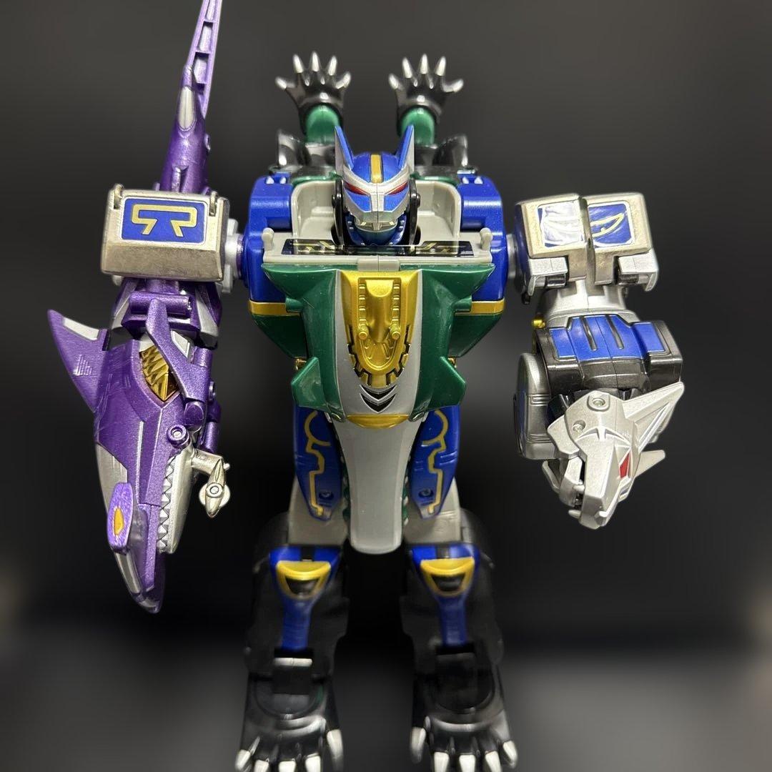 説明書付き　百獣戦隊ガオレンジャーdx ガオハンター Amazon.co.jp: 百獣戦隊 ガオレンジャー DX超合金 ガオハンター T