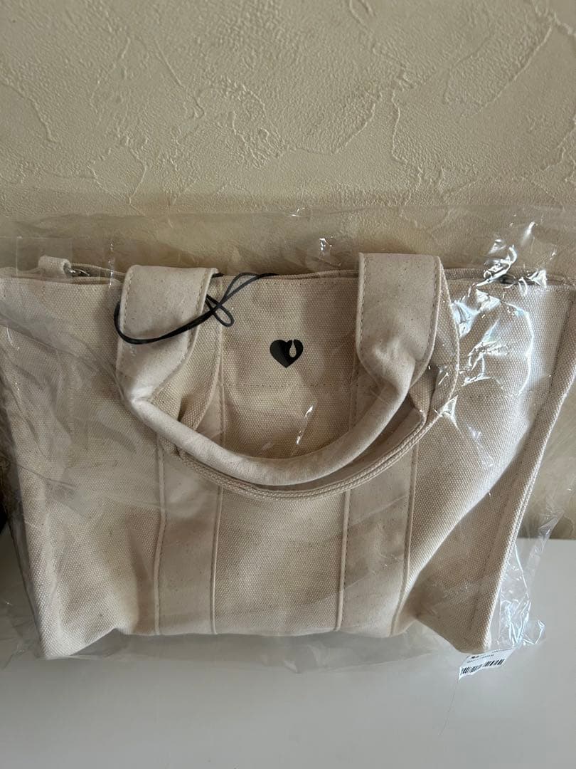 GOD ONLY KNOWS トートバック☆アイボリー☆岩田剛典プロデュース