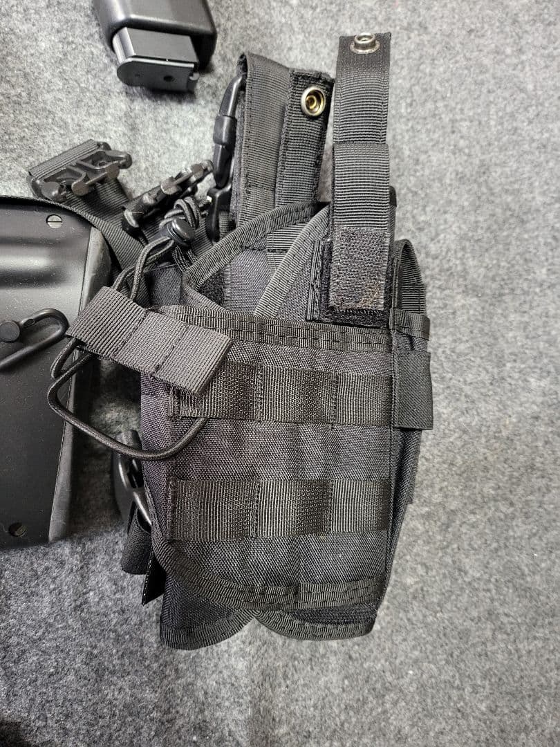 電動エアガン、ガスブローバック、インテリア雑貨※機能保証無しの