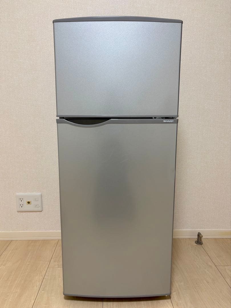 【セイイチ】SHARP SJ-H12B-S 冷蔵庫 118L Amazon.co.jp: シャープ 冷蔵庫 2ドア 118Lタイプ シルバー SJ-H12B-S