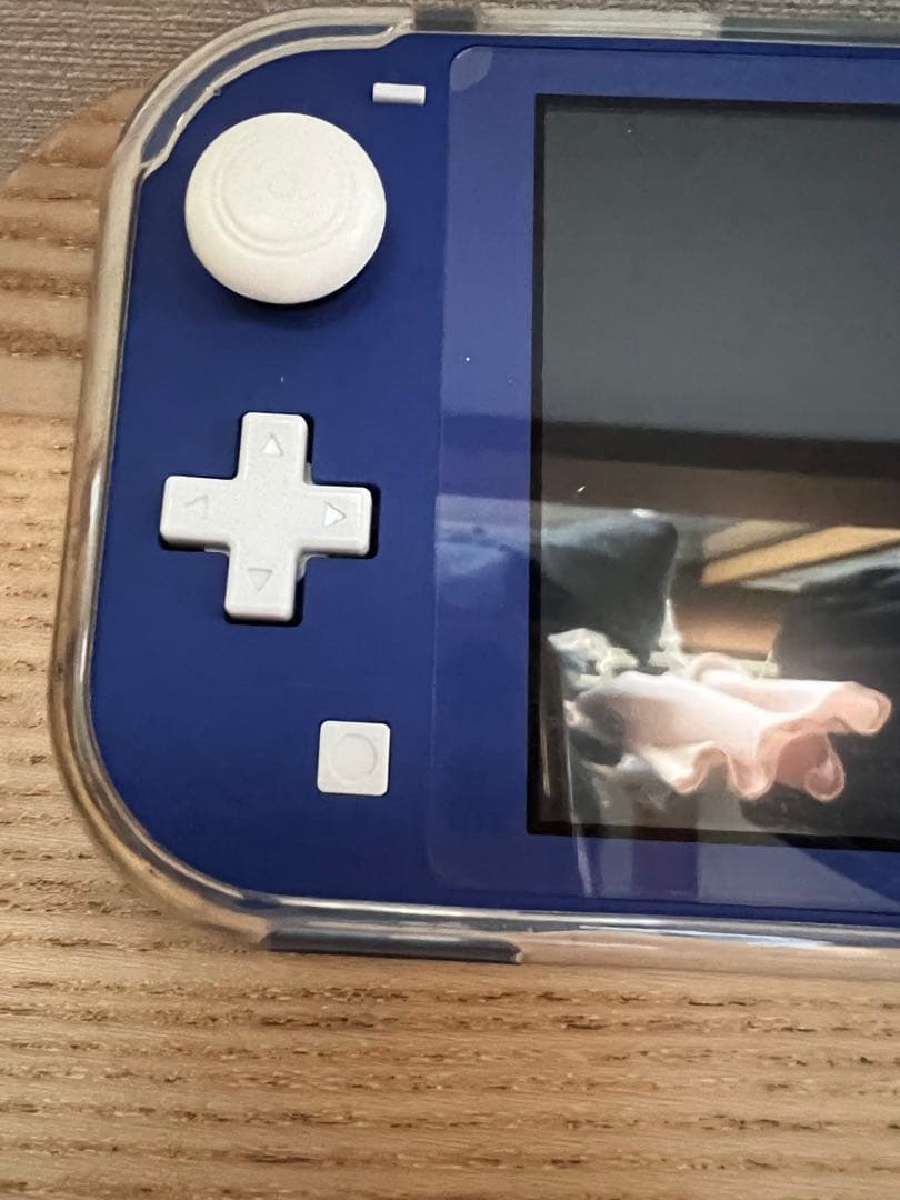 Nintendo Switch Lite 本体 青 充電器付き - メルカリ