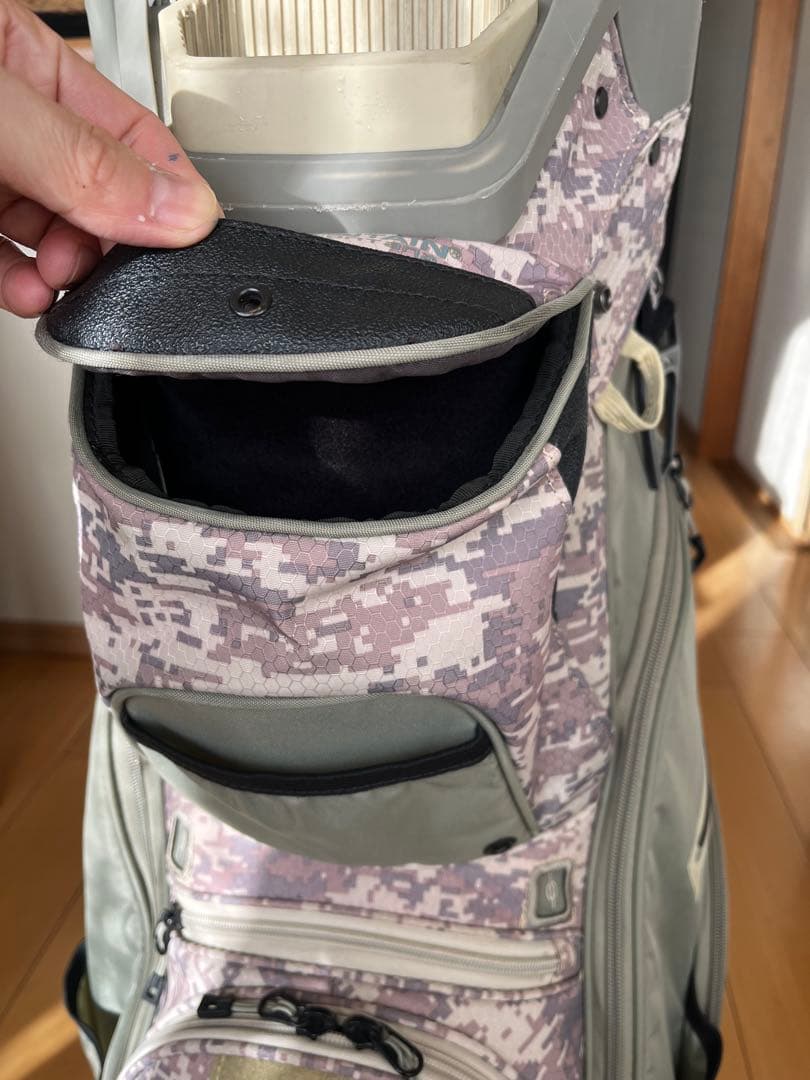 美品希少SUN MOUNTAIN C130 14分割 キャディバッグ カモフラ柄 - メルカリ