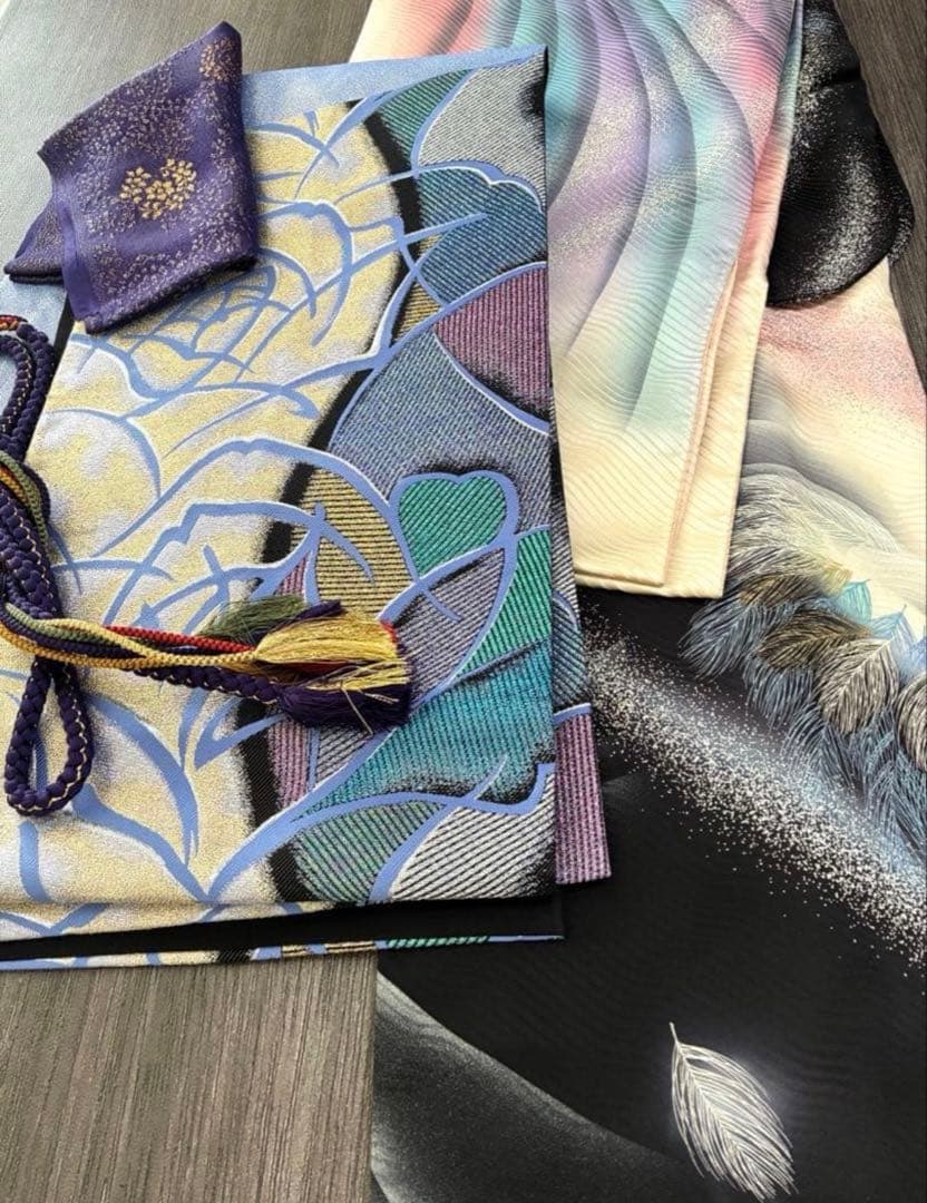 成人式 振袖 フルセット】正絹 孔雀 秋山庄太郎デザイン - メルカリ