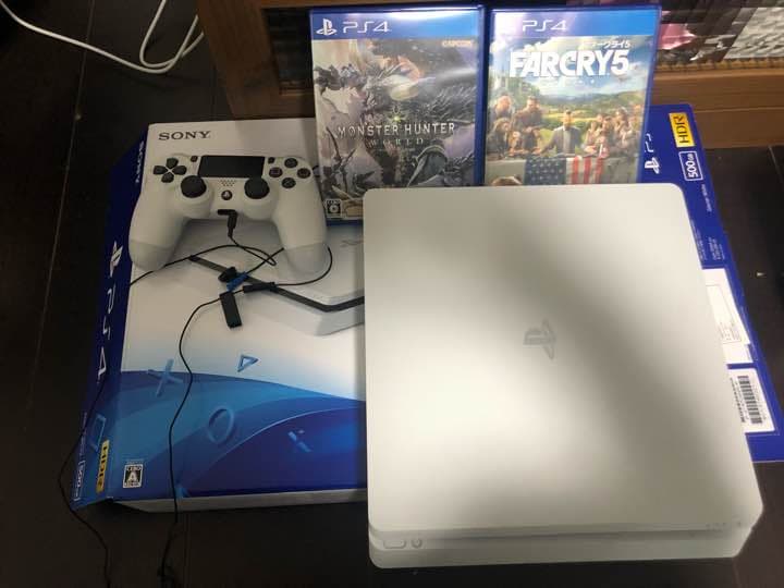 プレイステーション4CUH_2100とモンハン、 Far Cry5 Amazon.com: Far Cry 4 + Far Cry 5 (PS4) : Video Games