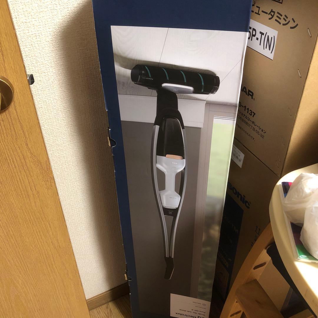 掃除機・クリーナー Electrolux エレクトロラックス、絡まった髪を取り除けるクリーナー2機種 - 価格.com