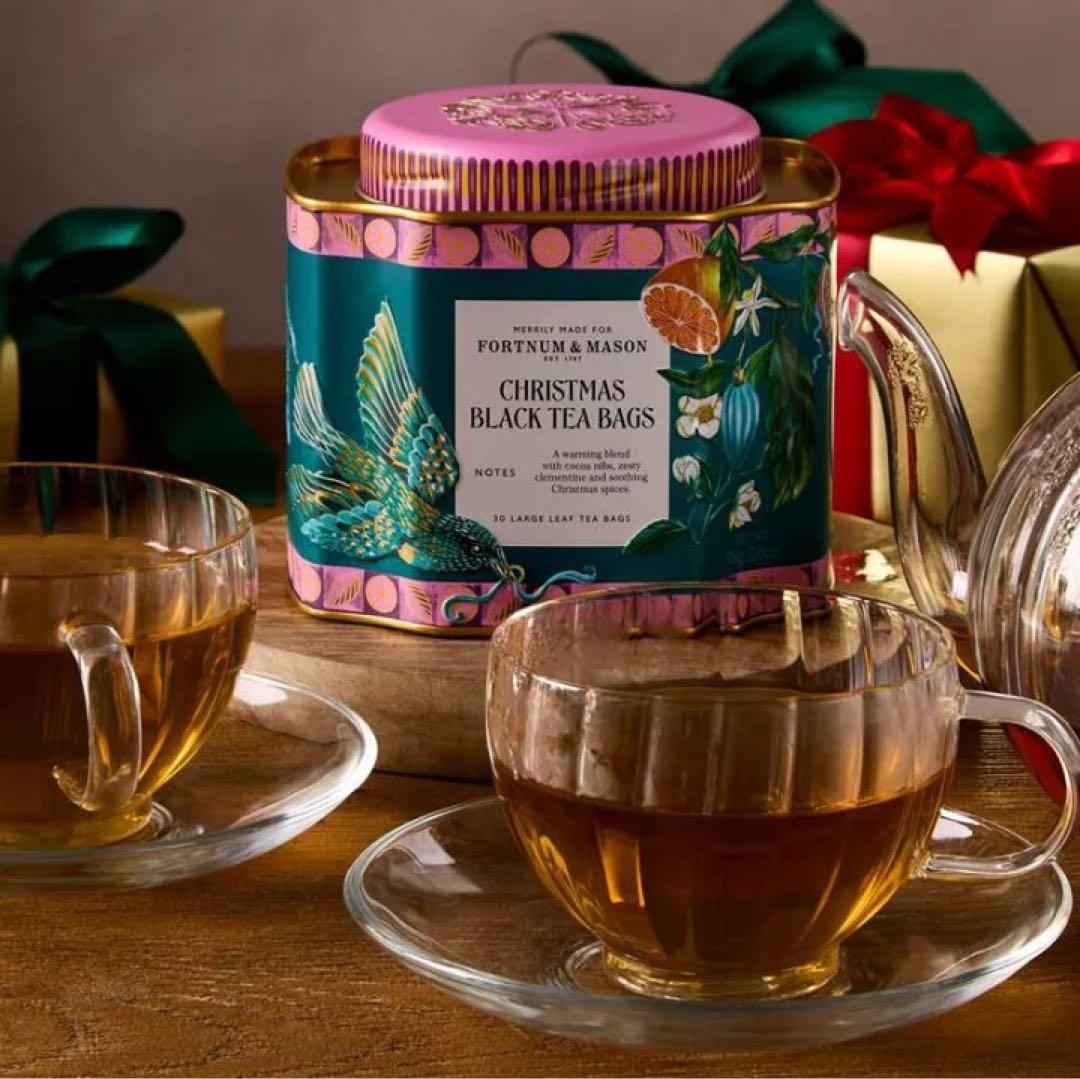 フォートナムメイソン 2025クリスマス限定セット割】 紅茶 缶入りクッキー