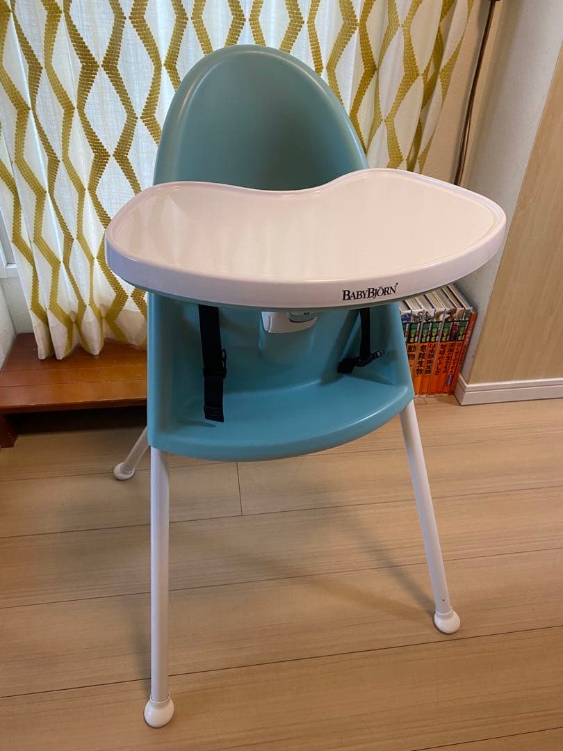BABYBJÖRN ハイチェア 水色 BabyBjorn ハイチェア vs Amazon パチモン Primo Cozy Tot Deluxe