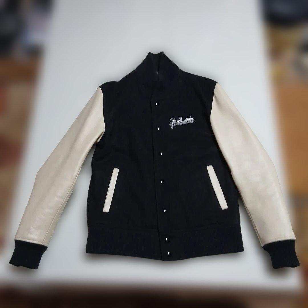 ブランドコラボウール混本革牛袖スタジャン黒ベージュボーンスカル