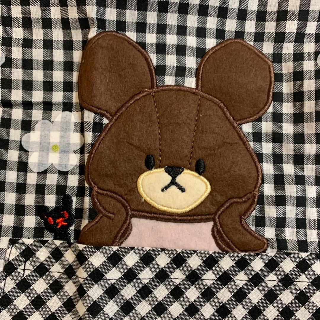 くまのがっこうエプロン 保育士 幼稚園教諭 - メルカリ