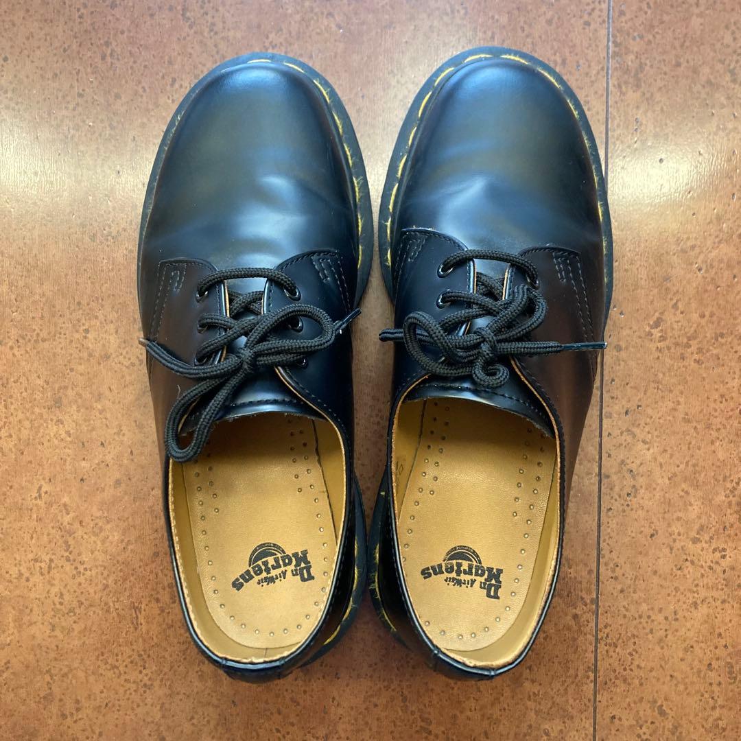 Dr. Martens ドクターマーチン 3ホール UK5 楽天市場】ドクターマーチン ギブソン 3ホール 1461 Dr.Martens 3EYE