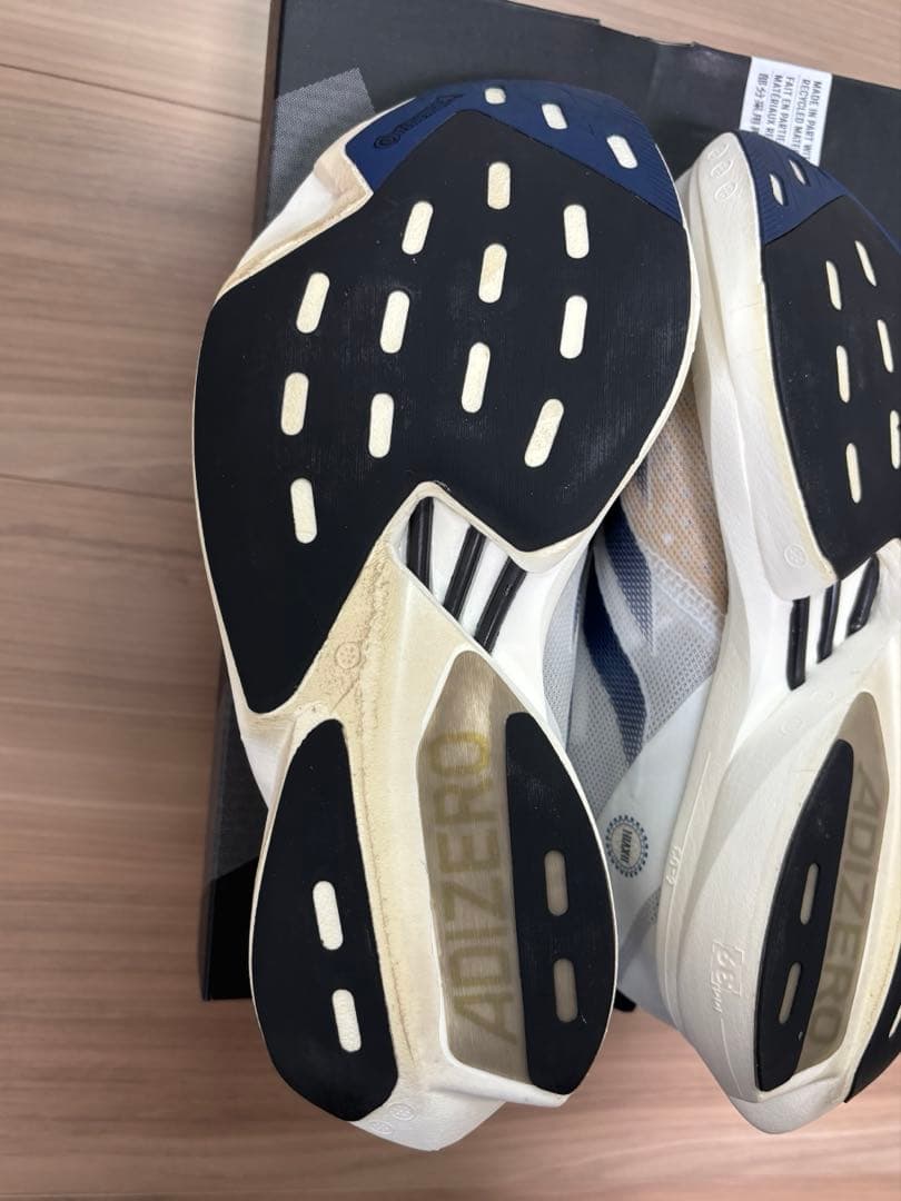 ※クリスマスセール adidas アディオスプロ3 25.5cm 走行距離少なめ