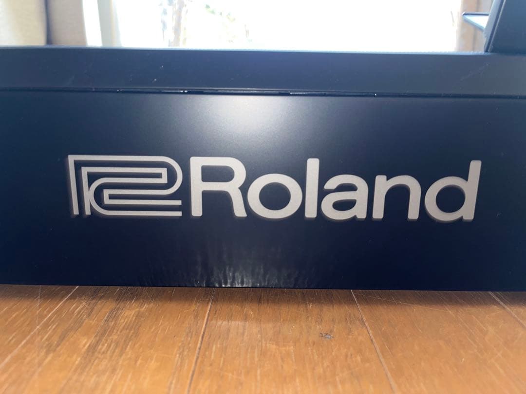 Roland FP-60 電子ピアノ 88鍵（スタンド/ペダル付き・使用頻度少