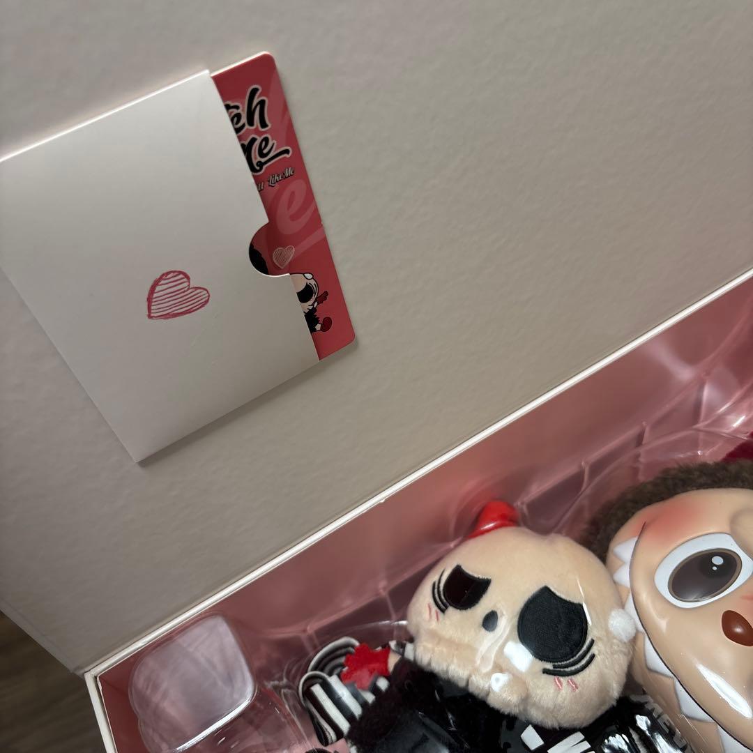 POPMART Labubuラブブバレンタイン限定 - メルカリ