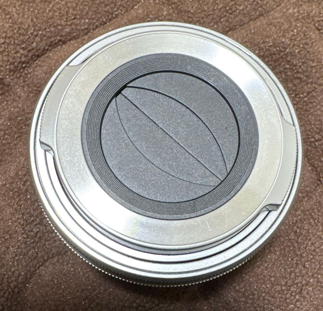 M.ZUIKO ED 14-42mm f3.5-5.6 EZ自動開閉キャップ付