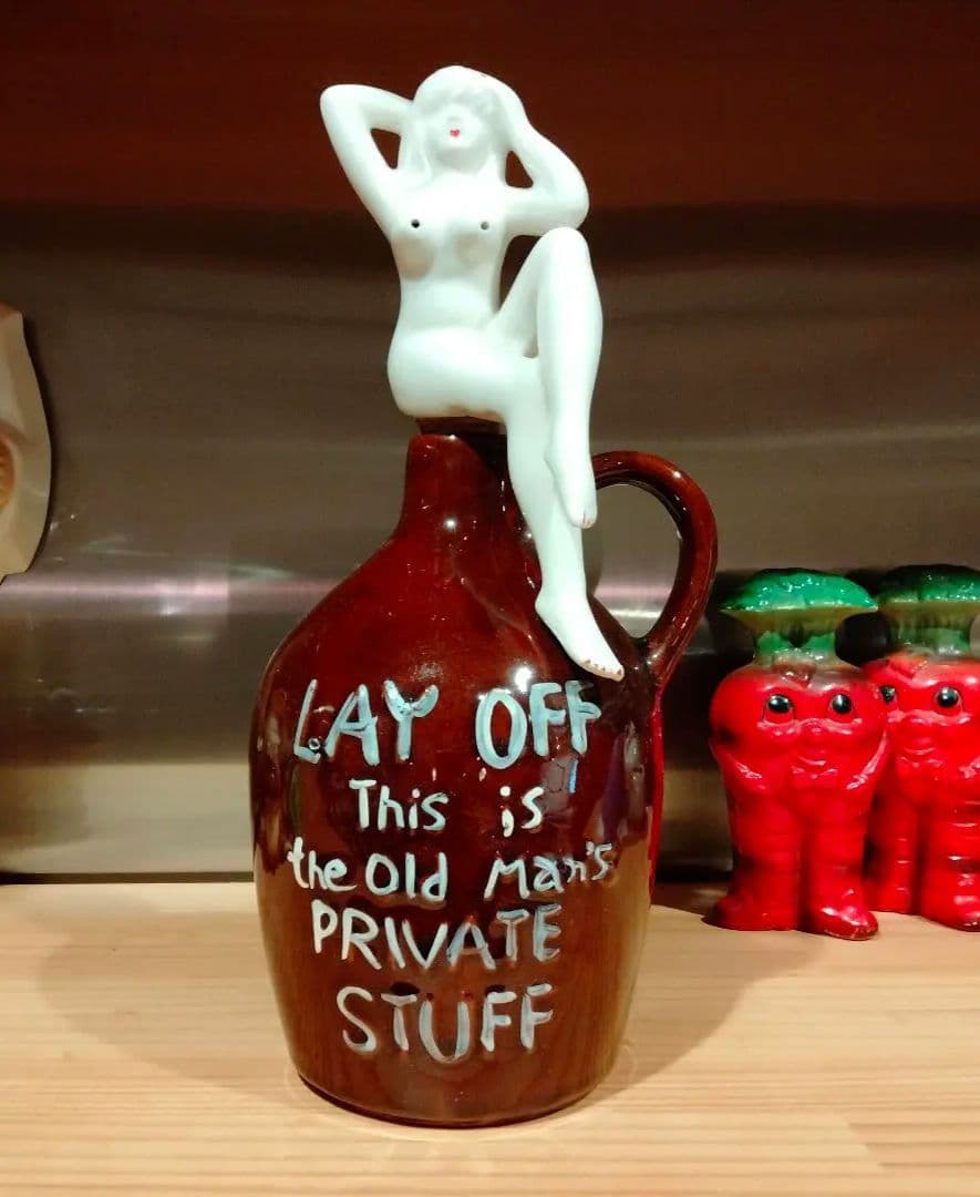 50s 　ピンナップ　デカンタ　エロ　　ビンテージ　layoff　茶