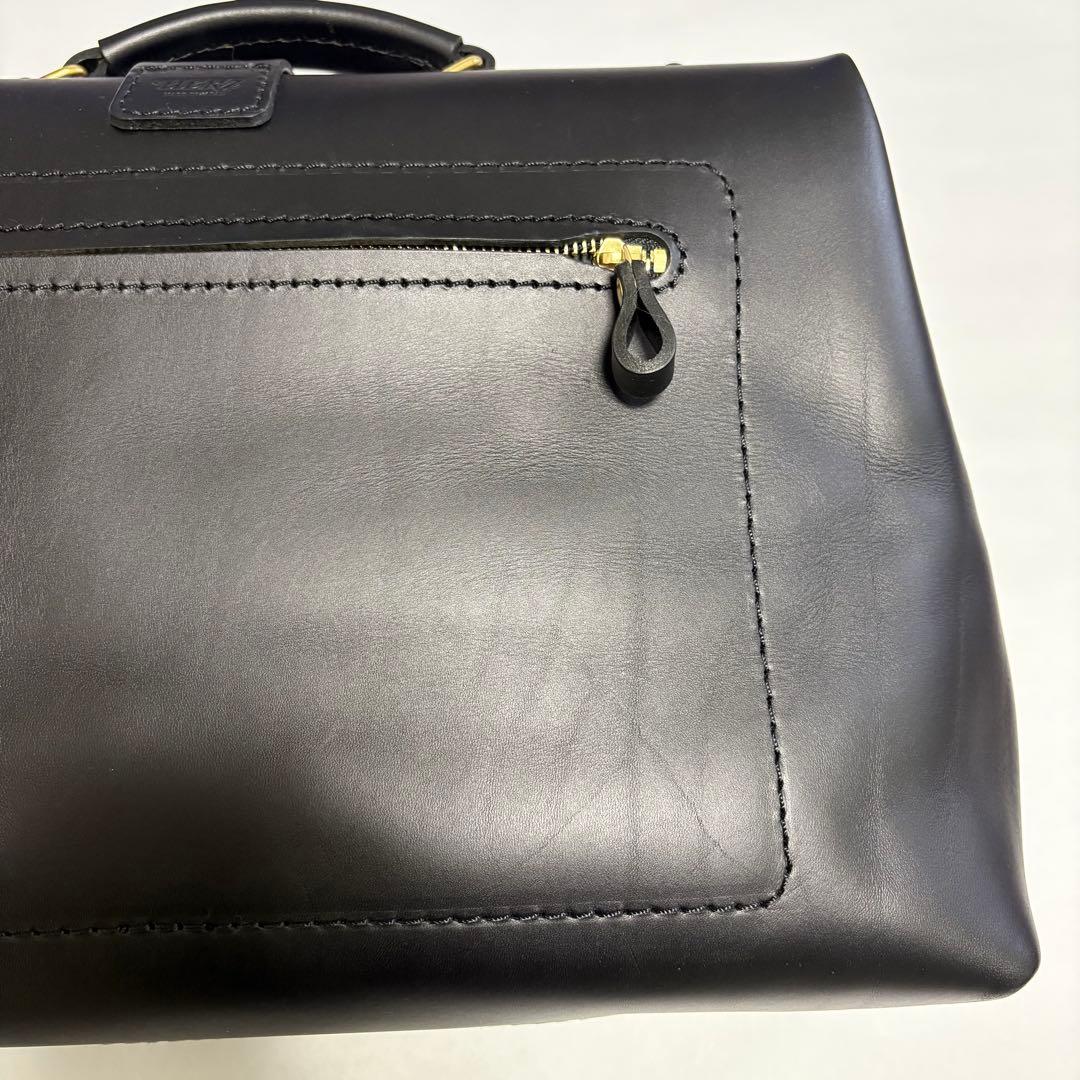 〝HERZ〟（ヘルツ）ソフトダレスバッグ（黒）（Mサイズ）【未使用品に近い】