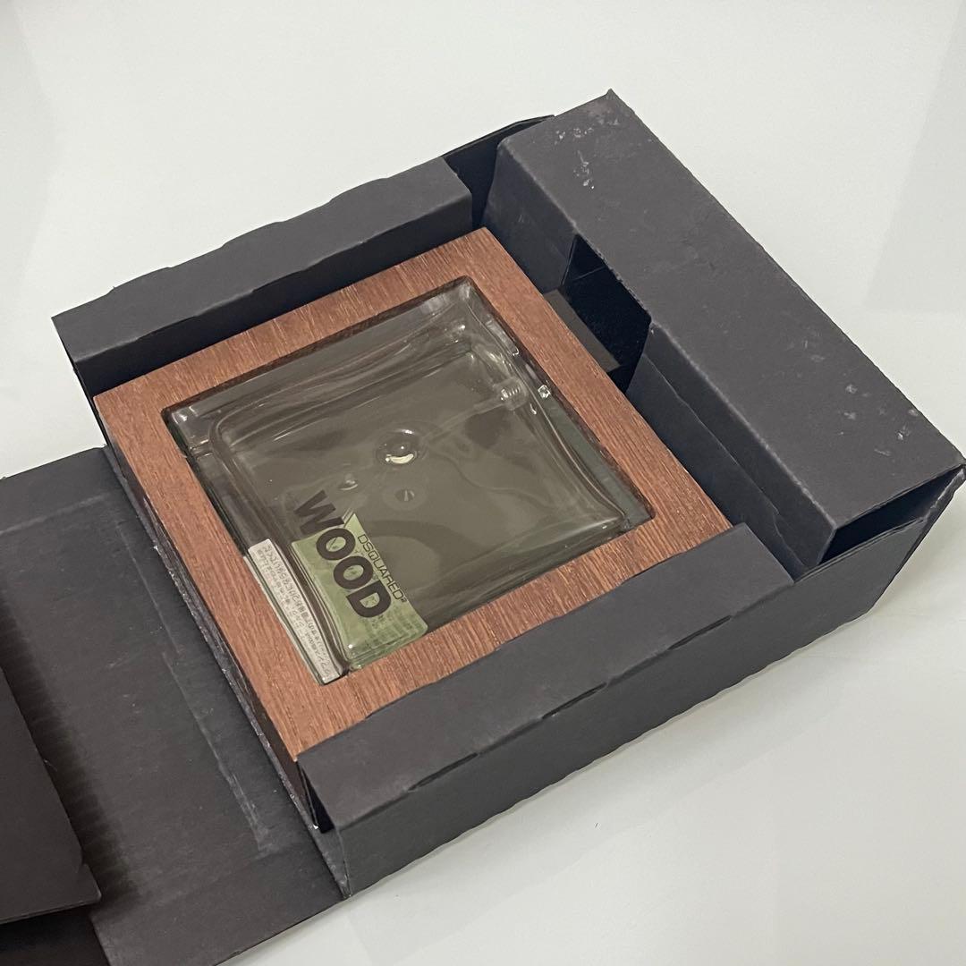 イタリア製 約75ml】DSQUARED2 WOOD 香水 紳士 レア 廃盤 - メルカリ