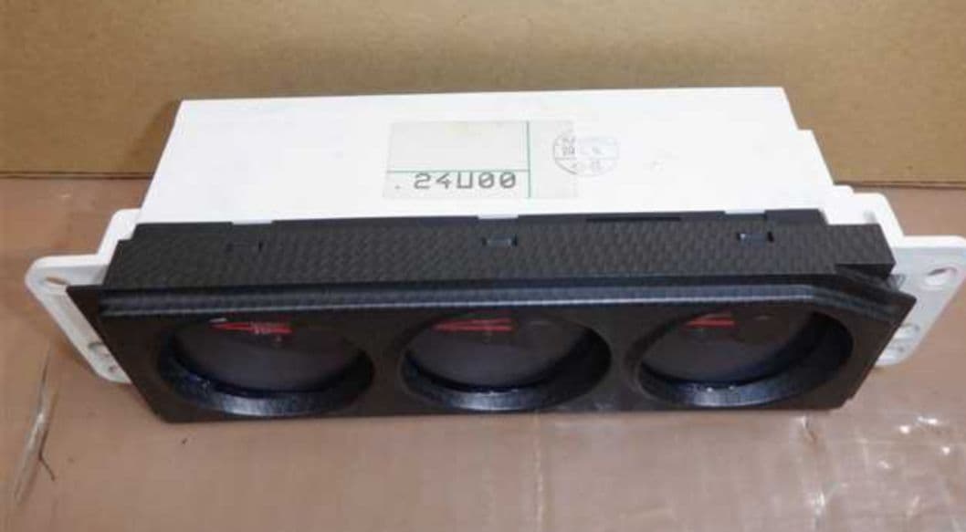 米*)様 絶版 BCNR33 後期型 純正 3連メーター スカイライン R33