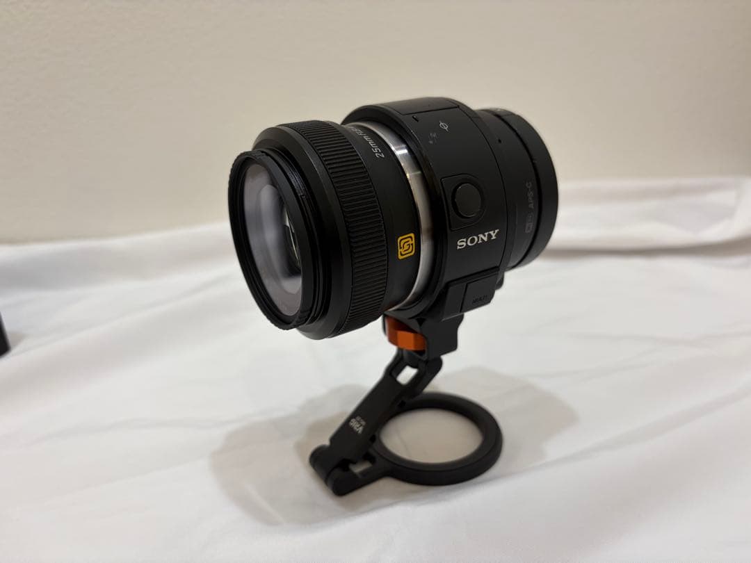 【24時間発送】ILCE-QX1 SONY レンズ付き　magsafe 単焦点 ILCE-QX1 | デジタル一眼カメラα（アルファ） | ソニー