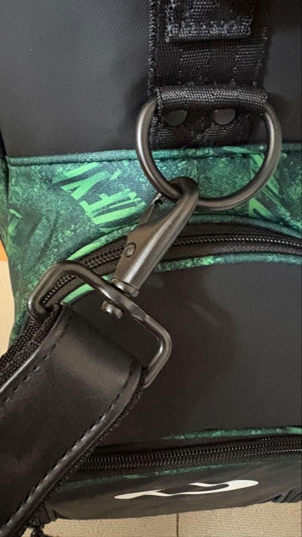 OAKLEY BG GOLF BAG 13.0 73E LASER GREEN - メルカリ