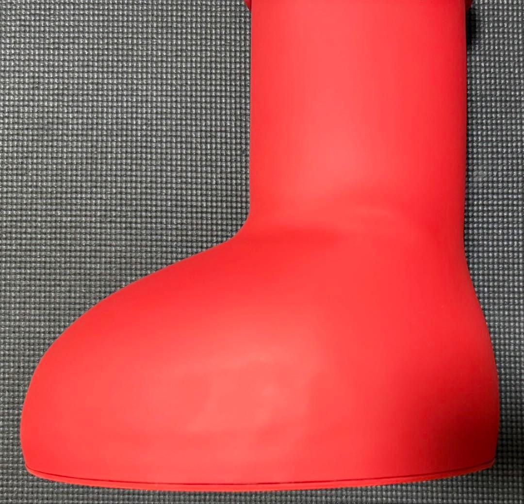 MSCHF Big Red Boots BRB ミスチーフ アトムブーツ 美品 - メルカリ